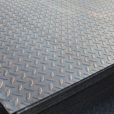 Chine Q235 A36 Ss400 Plaque d'acier à carreaux de diamant pour décoration
